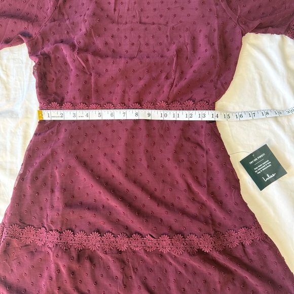 Lulus Wine Red Swiss Dot Crochet Lace Tiered Midi Dress M NWT Wedding Guest - Picture 9 of 13